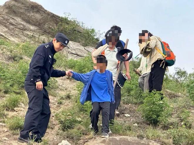 王尖迷路还有孩童武汉两个家庭在龙(图5)